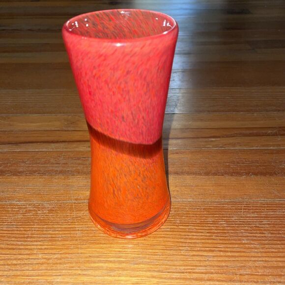 Speckled Art Glass Vase Red Orange 7x2.5 in - Picture 3 of 11